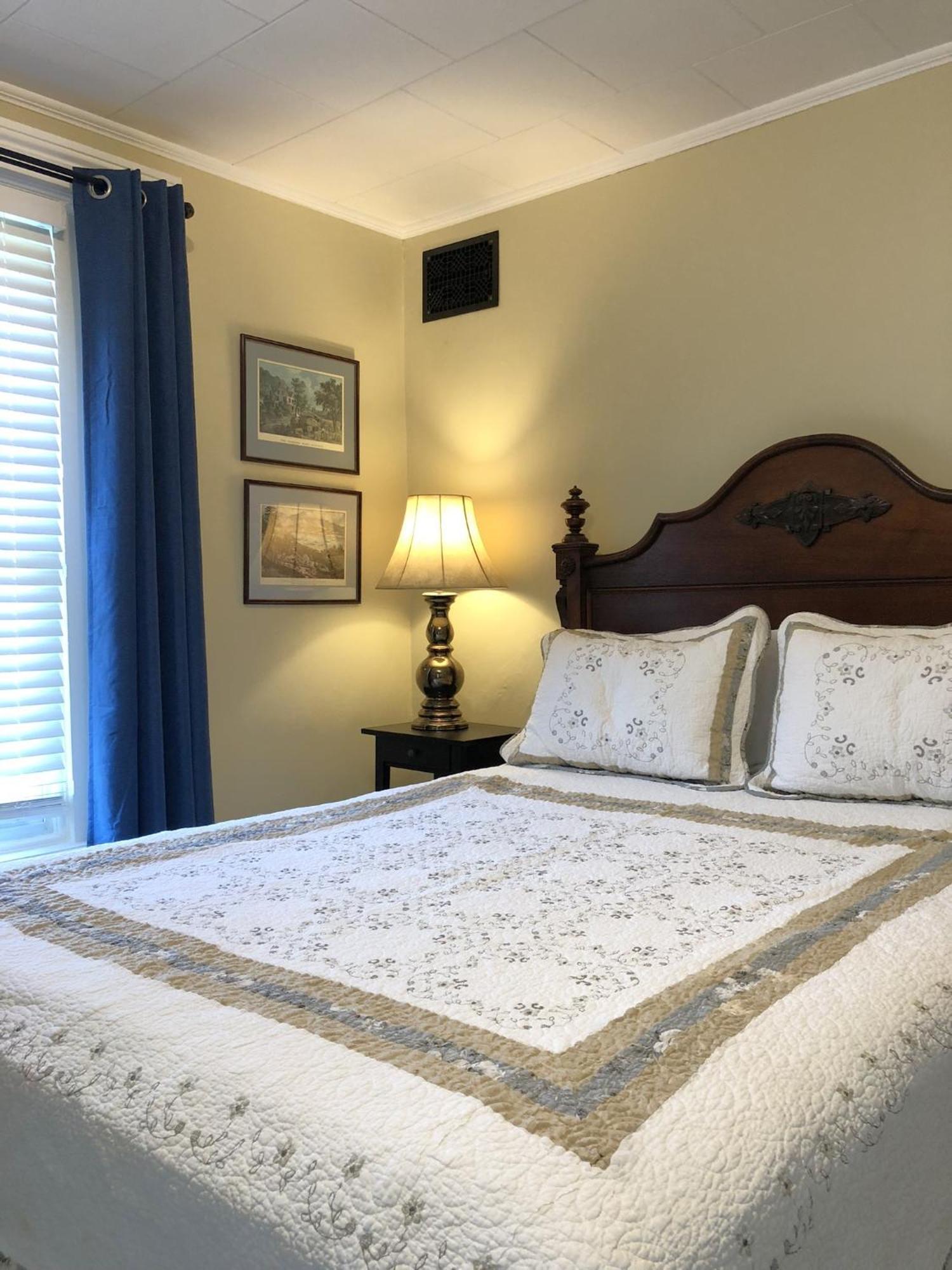 The Vine Bed & Breakfast, Llc Dundee Esterno foto
